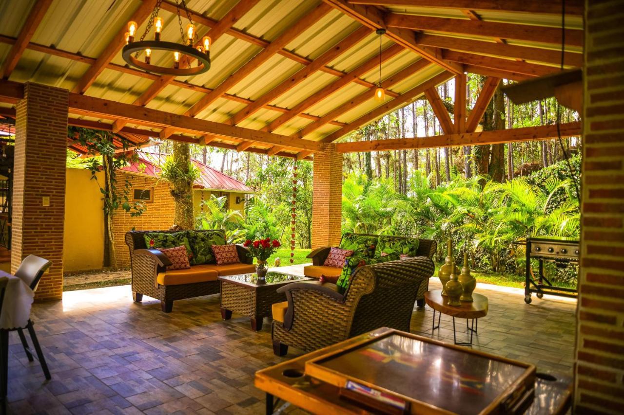 Rancho Tierra Alta Hotel คาราวากวา ภายนอก รูปภาพ