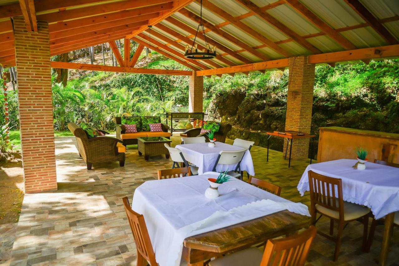 Rancho Tierra Alta Hotel คาราวากวา ภายนอก รูปภาพ